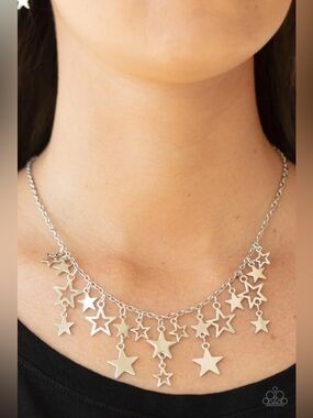❤️‍🔥5/$25❤️‍🔥 Stellar Stardom Silver Necklace